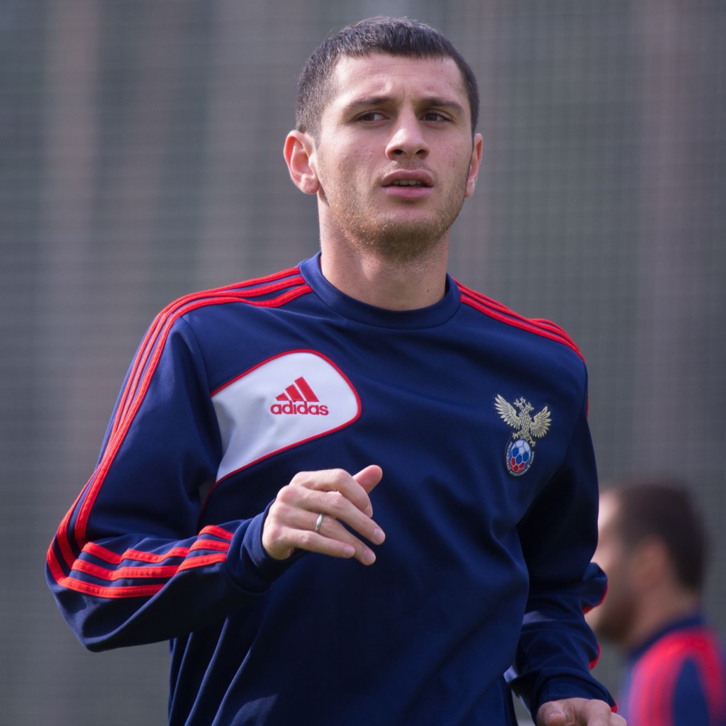 Игрок ЦСКА Алан Дзагоев на тренировке