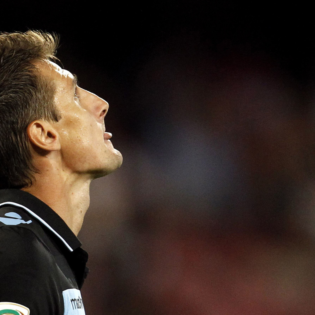 Игрок из Лацио Мирослав Клозе крупным планом