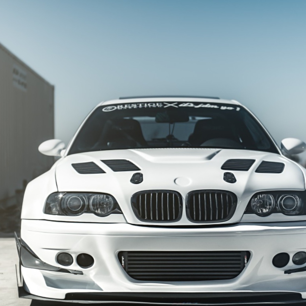 Автомобиль БМВ М-3