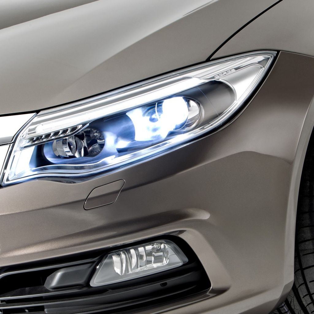 Дизайн автомобиля Qoros 3 2014