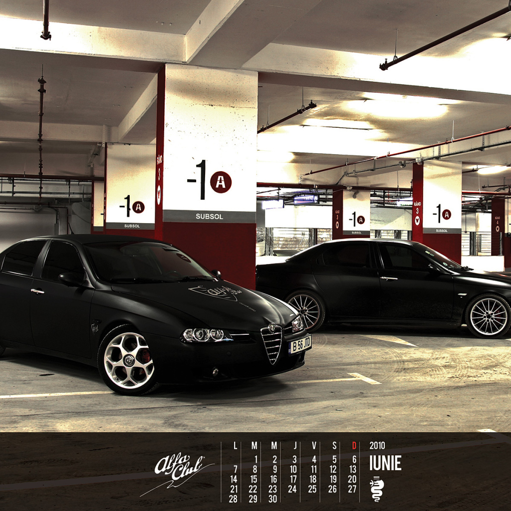 Красивый автомобиль Alfa Romeo 156