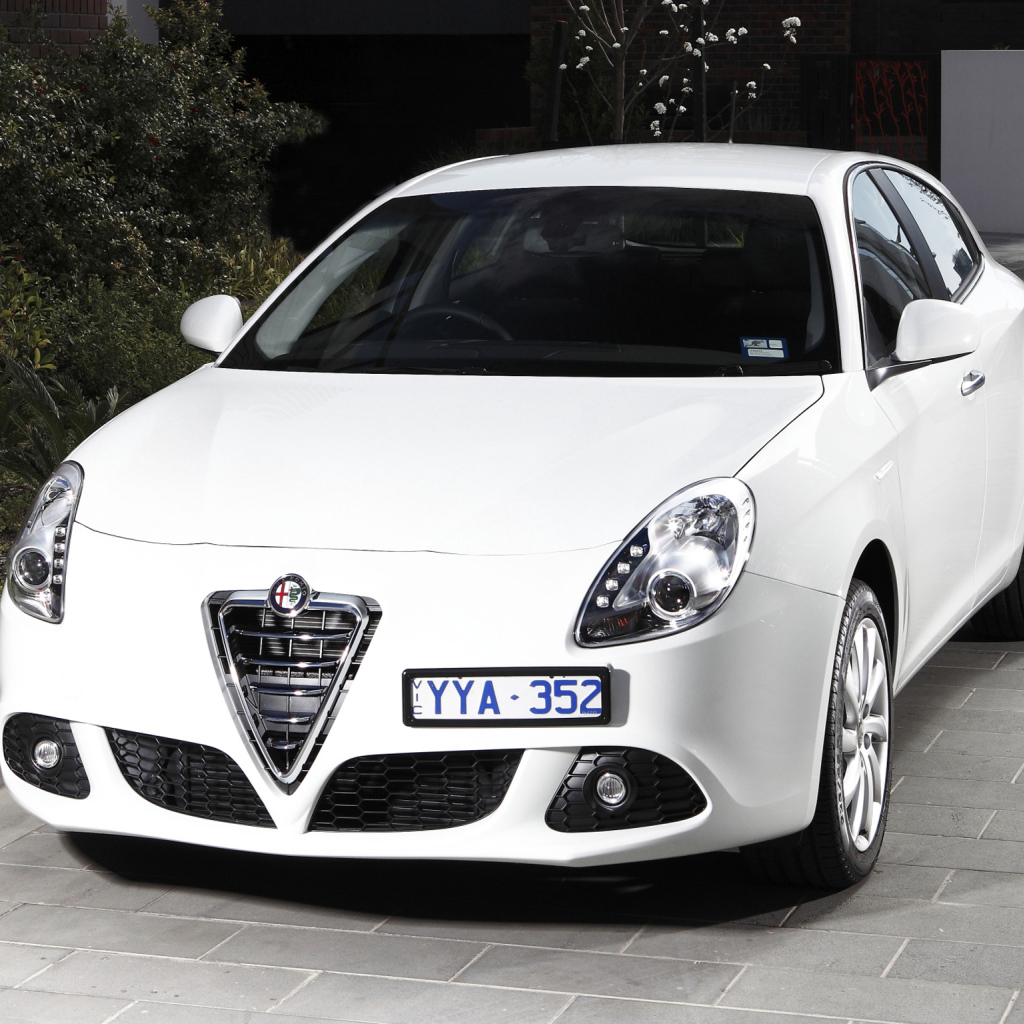 Дизайн автомобиля Alfa Romeo giulia