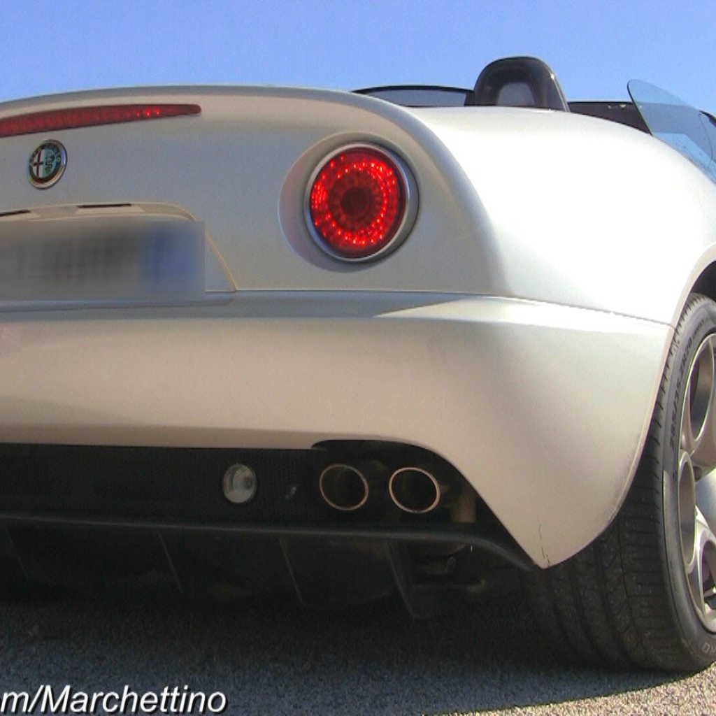 Дизайн автомобиля Alfa Romeo gloria