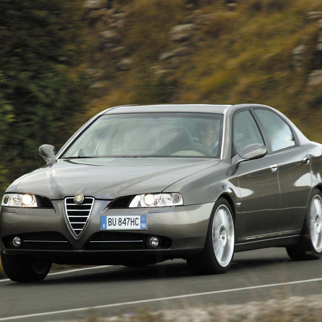 Фото автомобиля Alfa Romeo 166