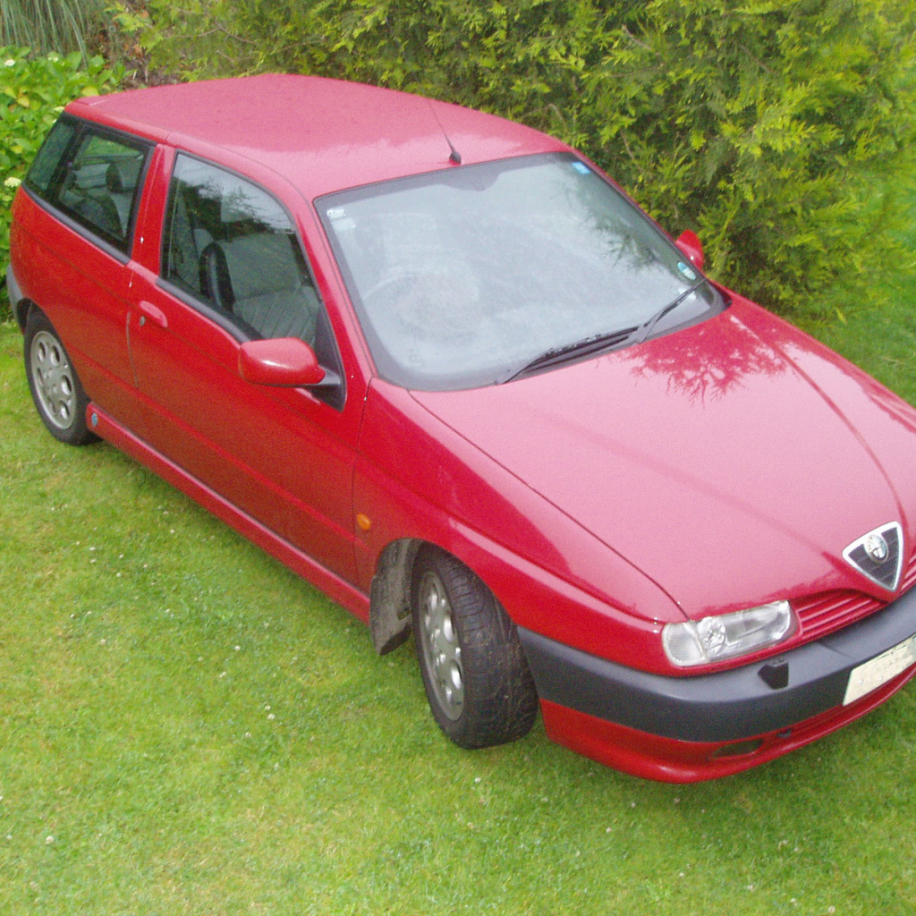 Тест драйв автомобиля Alfa Romeo 145