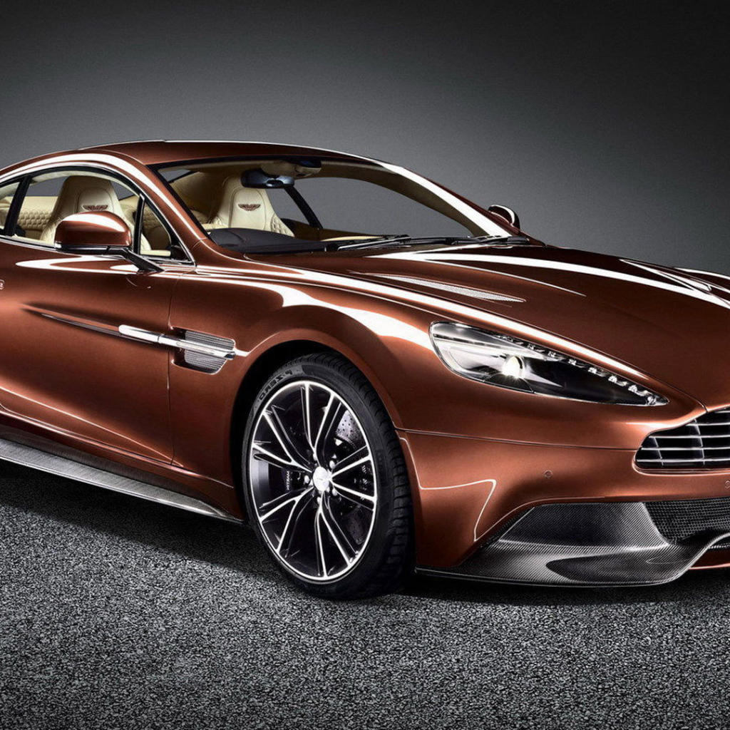 Надежный автомобиль Aston Martin vanquish