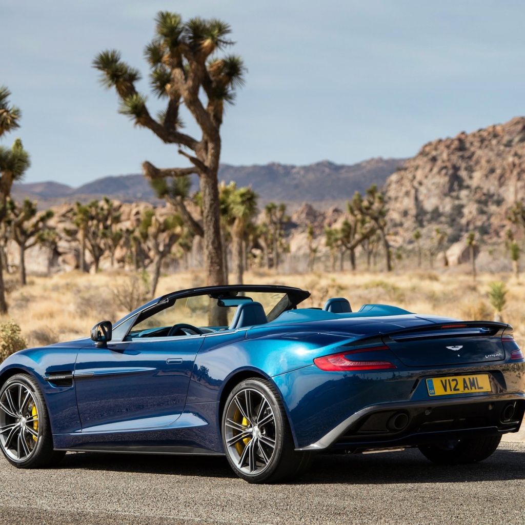 Надежная машина Aston Martin volante