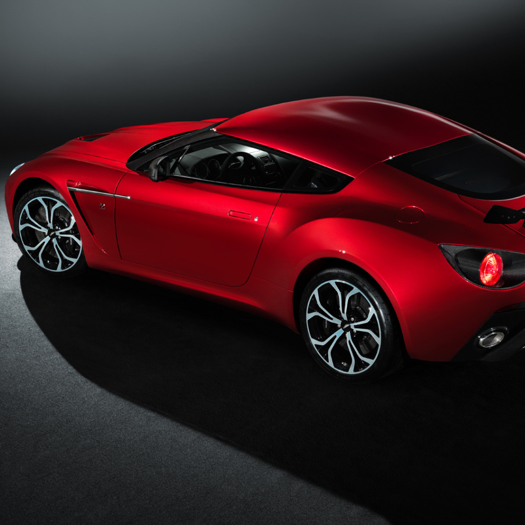 Тест драйв автомобиля Aston Martin 2013