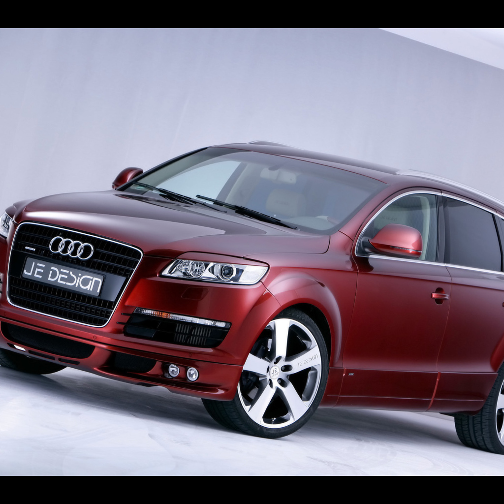 Новая машина Audi q7