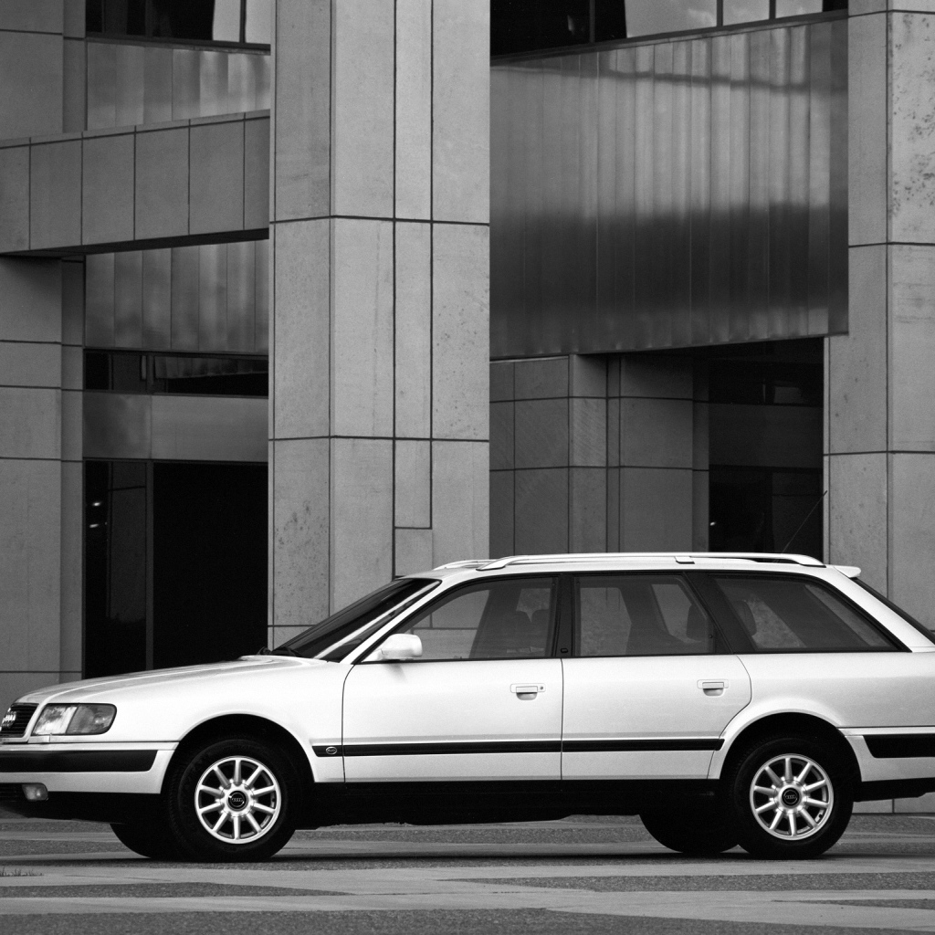 Надежная машина Audi 100
