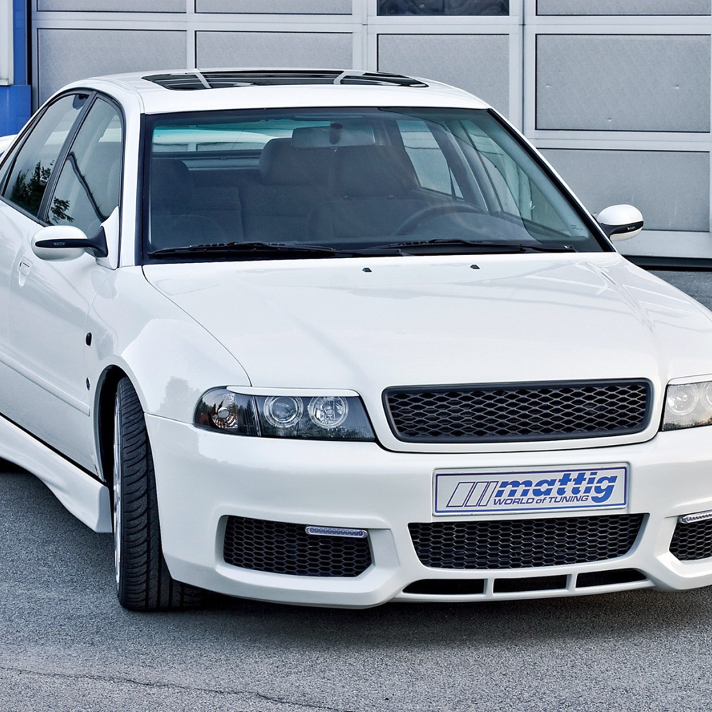 Надежная машина Audi b5