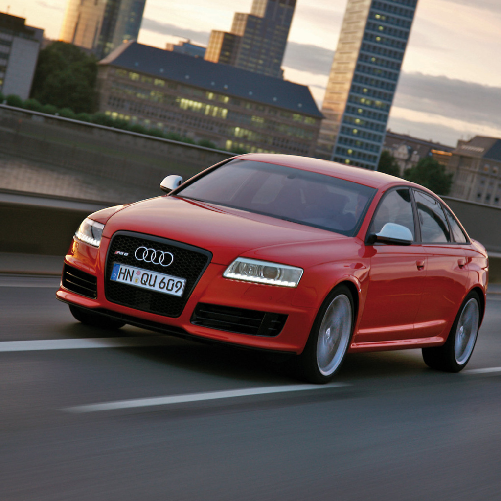 Надежный автомобиль Audi rs6