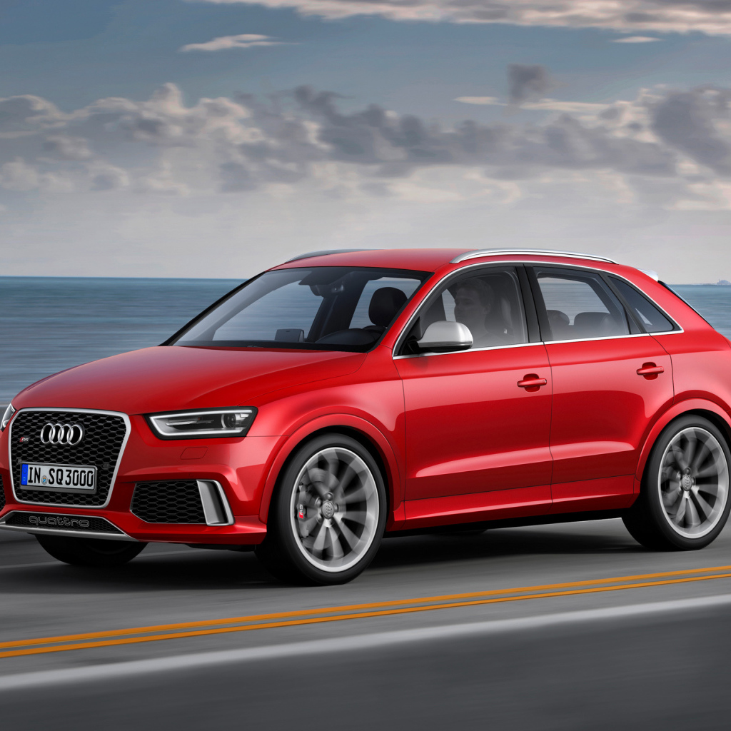 Тест драйв автомобиля Audi RS Q3 2014 года