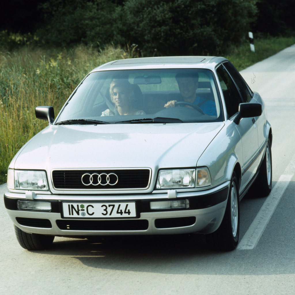 Новая машина Audi 80