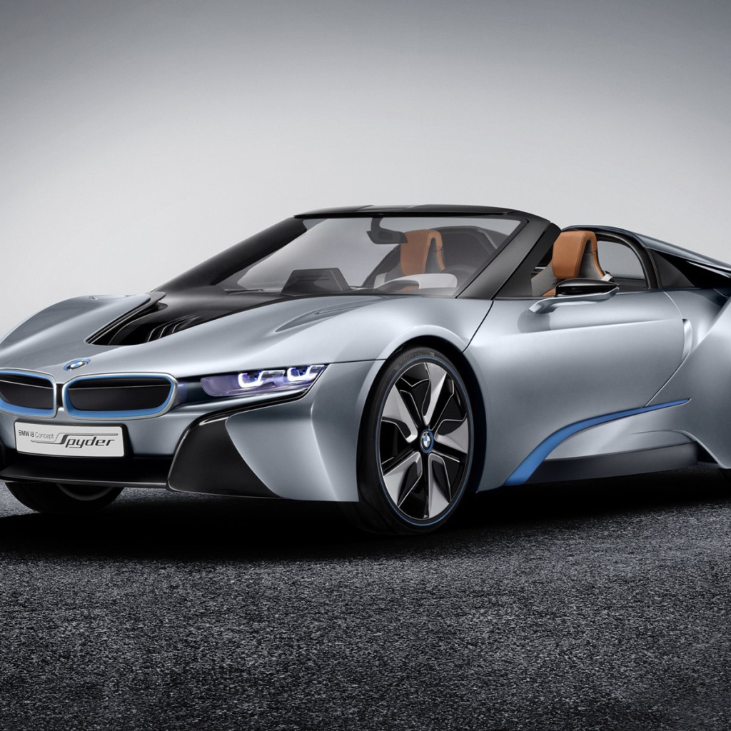 Серебристый Bmw i8 spyder