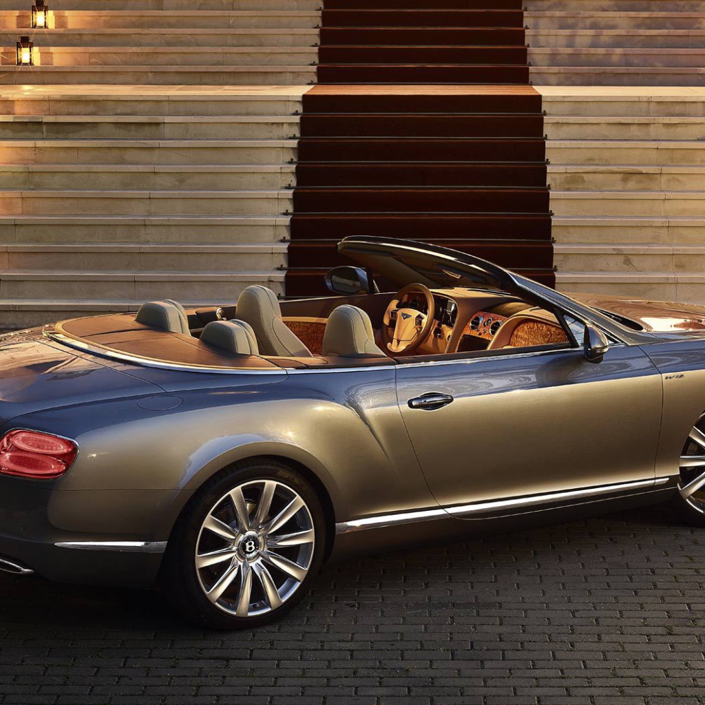 Кабриолет Bentley Continental GT