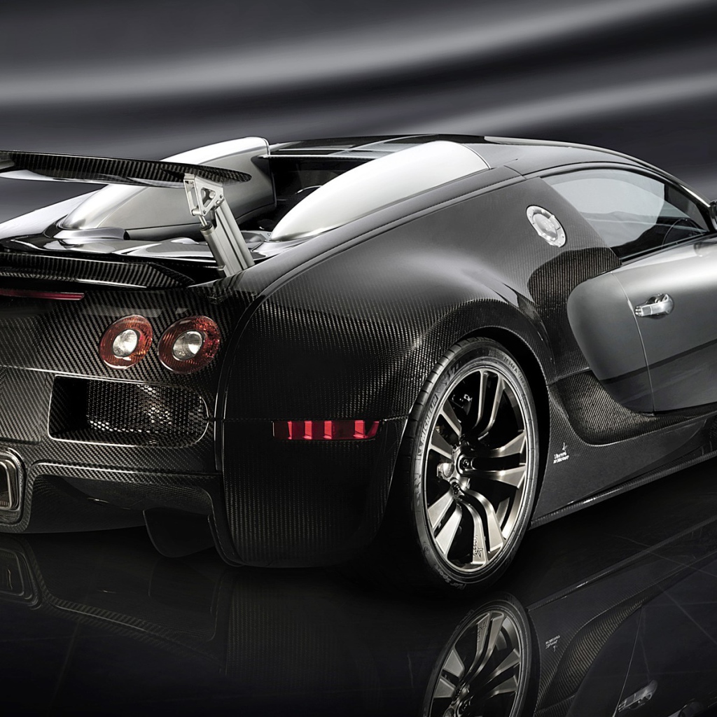 Черный Bugatti Veyron supersport 16.4