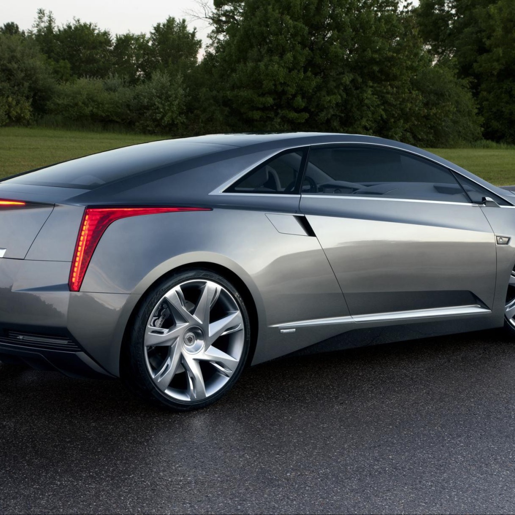 Автомобиль марки Cadillac модели ERL 2014 года