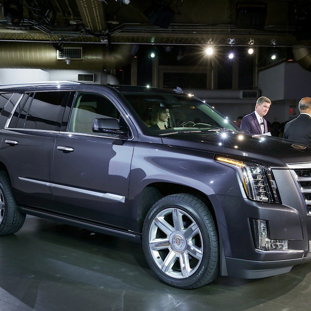 Премьера Cadillac Escalade 2014