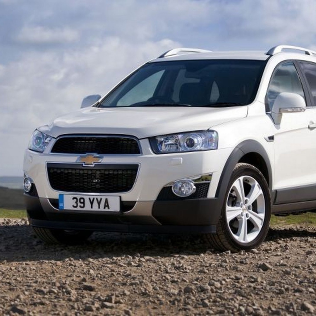 Надежный автомобиль Chevrolet Captiva 2014