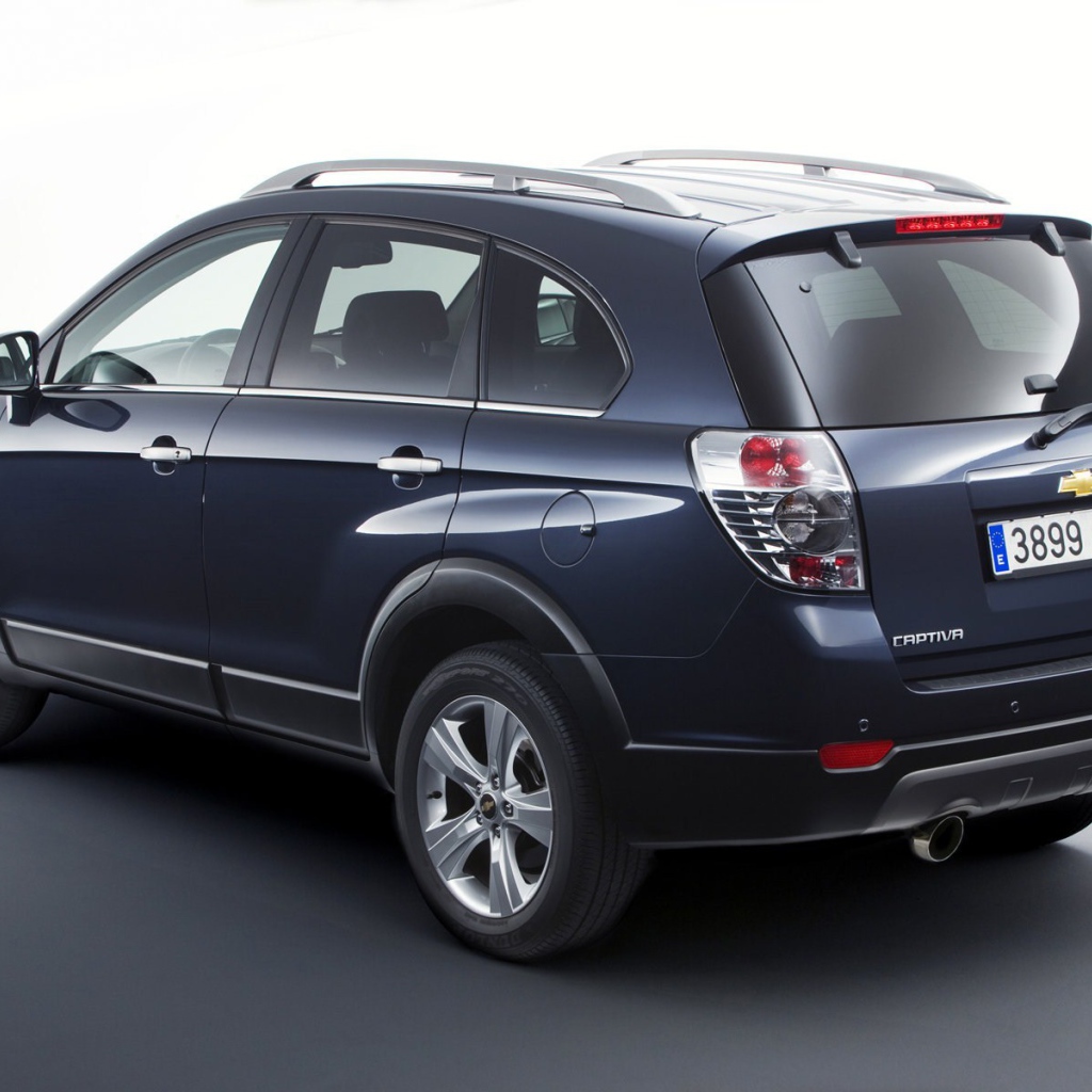 Надежная машина Chevrolet Captiva 2014