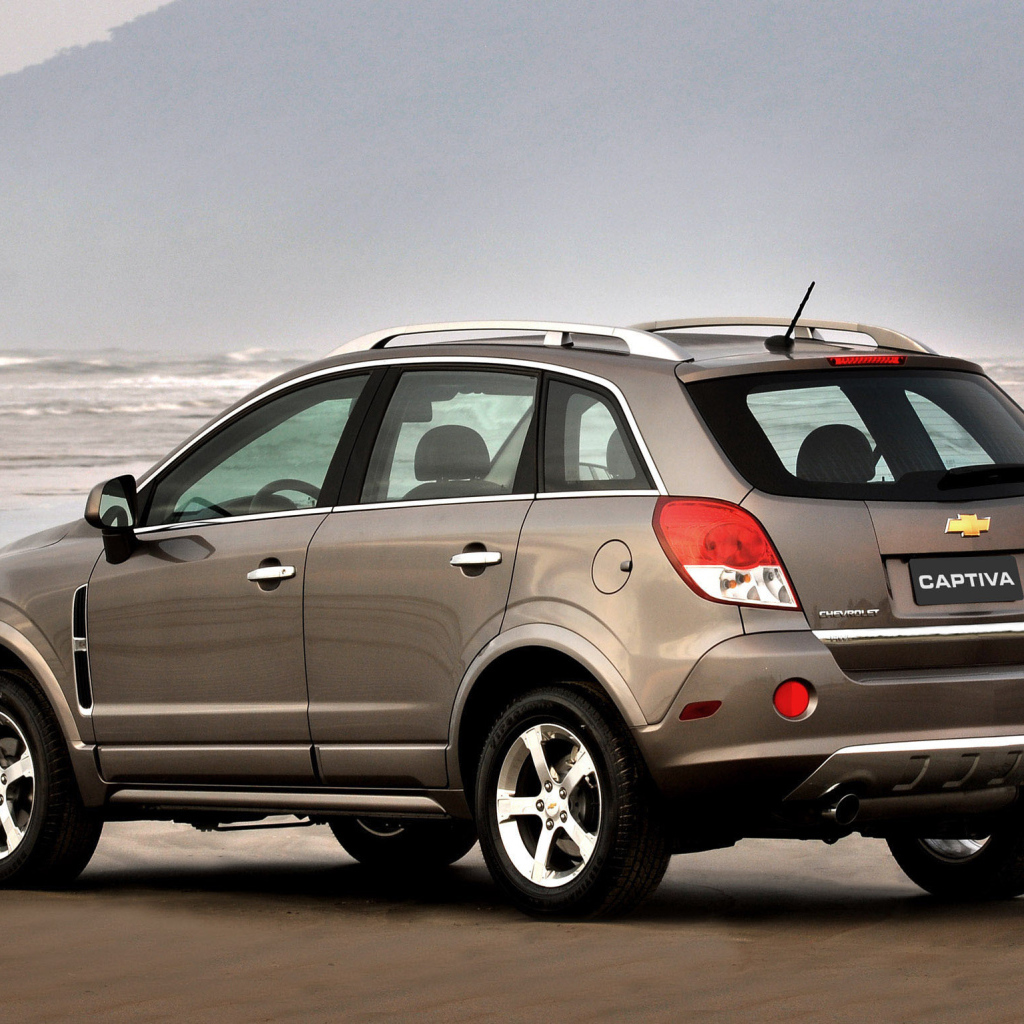 Тест драйв автомобиля Chevrolet Captiva 2014