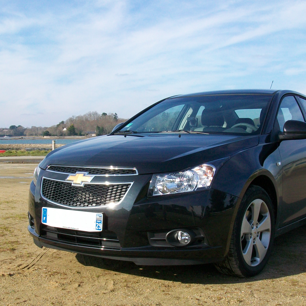 Chevrolet Cruze на природе