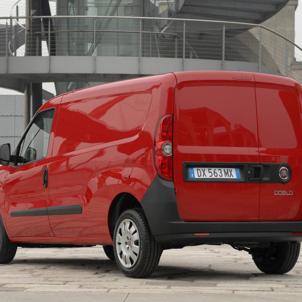 Новая машина Fiat Doblo