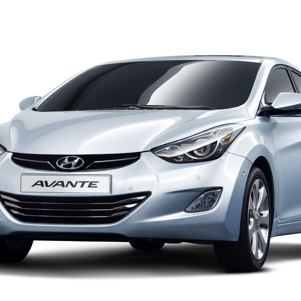 Красивый автомобиль Hyundai Elantra в Москве