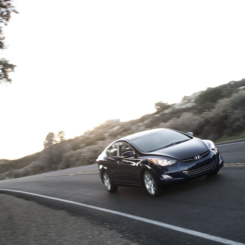 Новая машина Hyundai Elantra