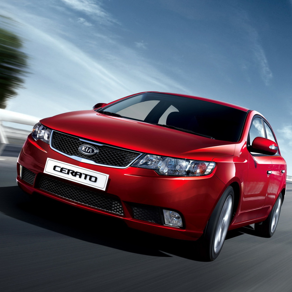 Автомобиль марки Kia модели Cerato