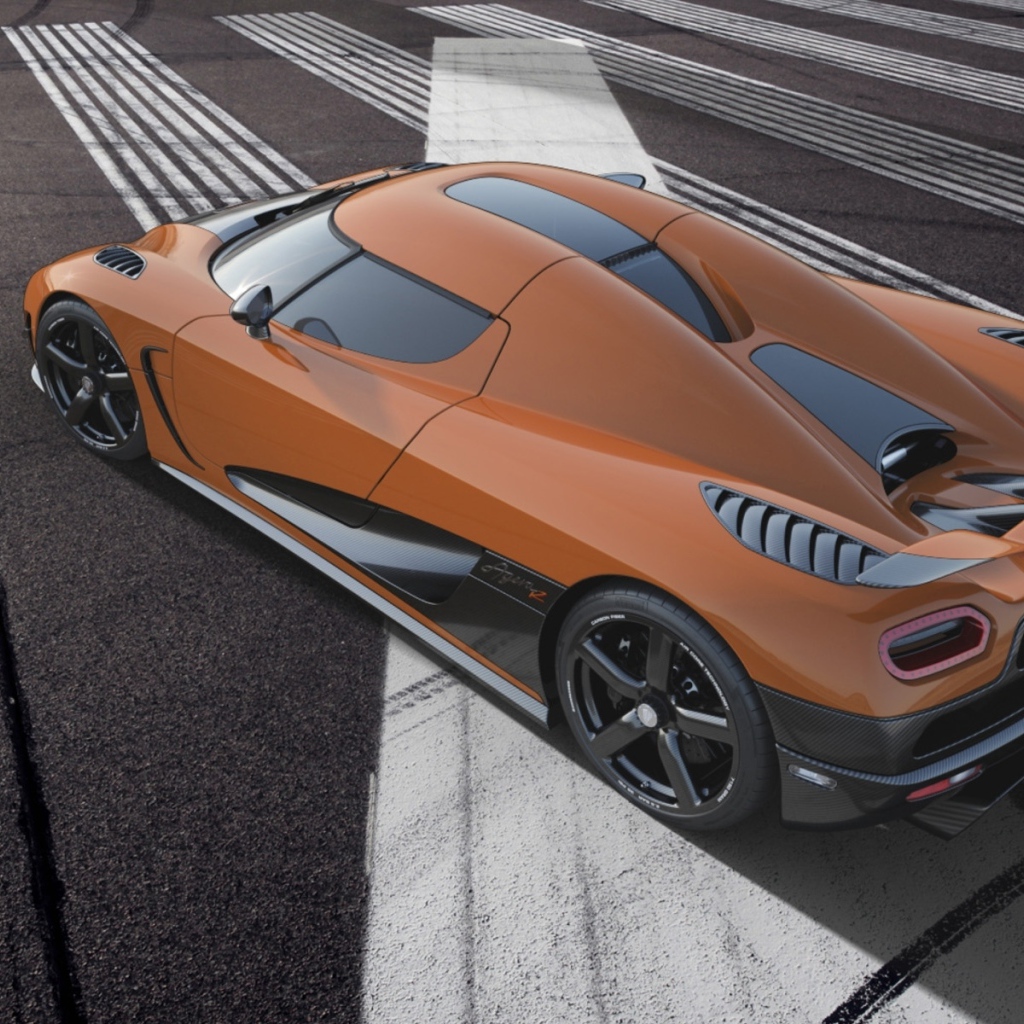 Суперкар Кенигсегг