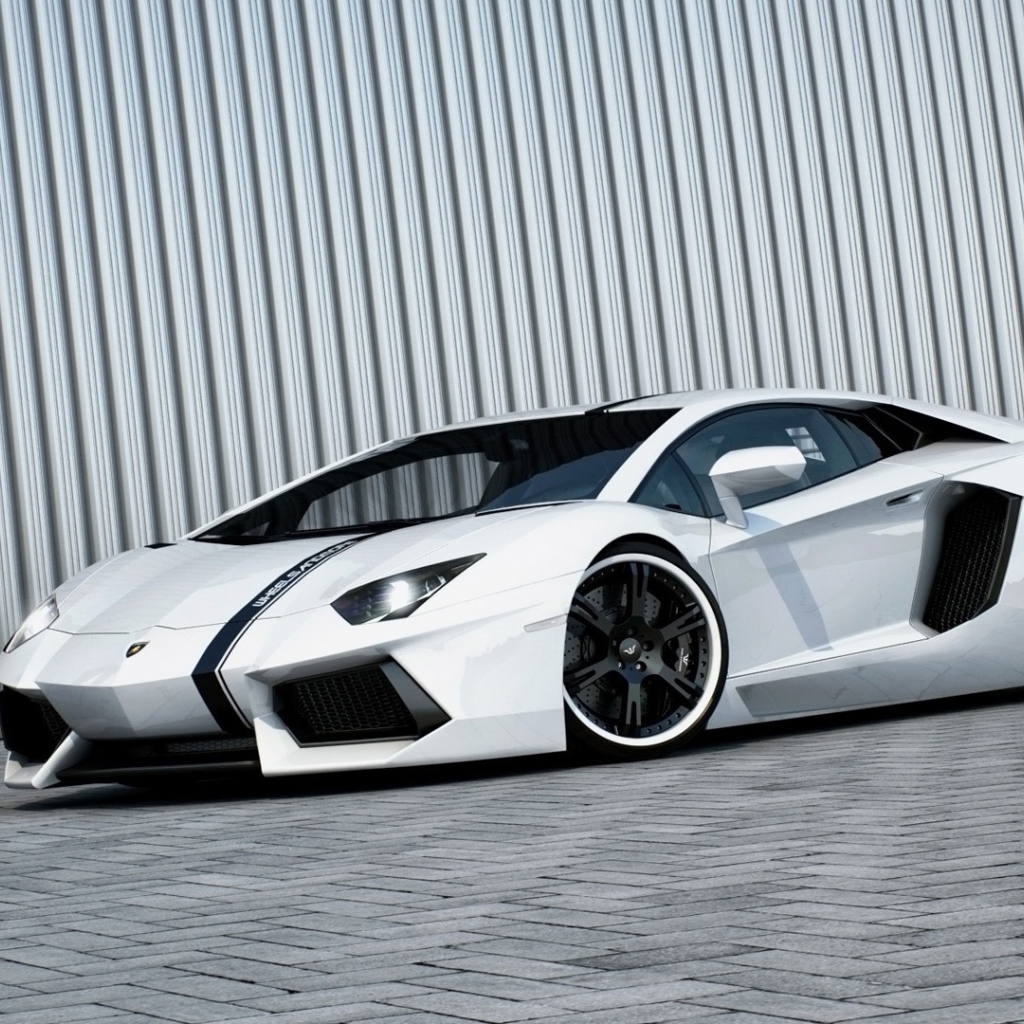 Красивый Lamborghini Aventador