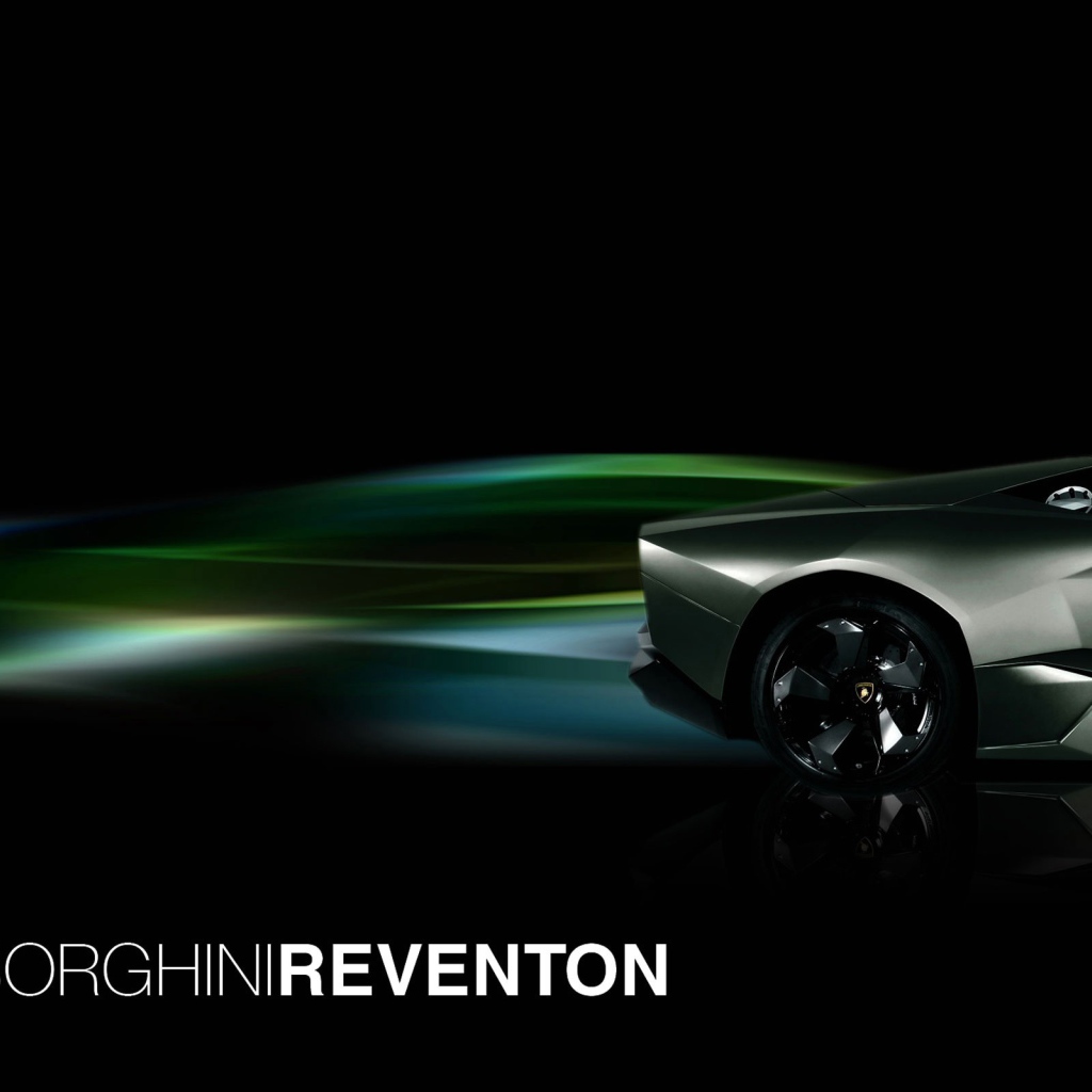 Красивый автомобиль Lamborghini Reventon в Москве