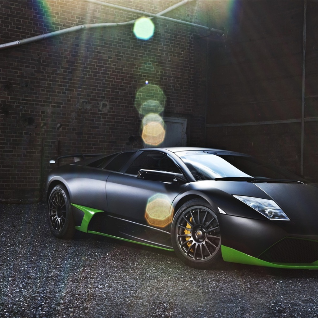 Машина Lamborghini lp750