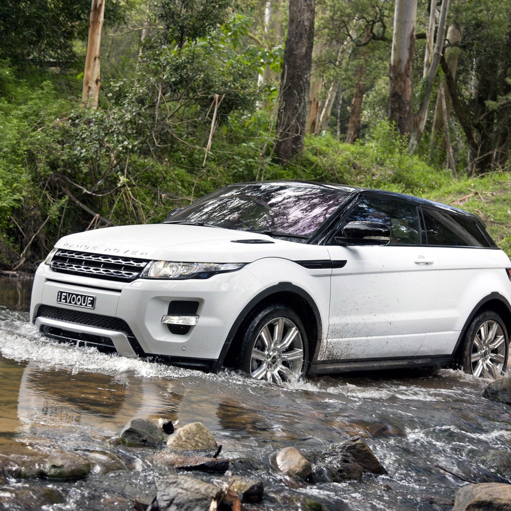  Надежный автомобиль Land Rover A8