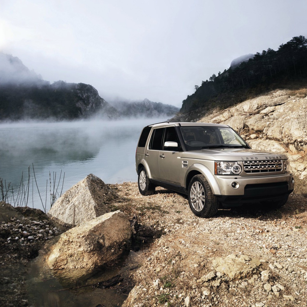 Надежный автомобиль Land Rover Discovery 3