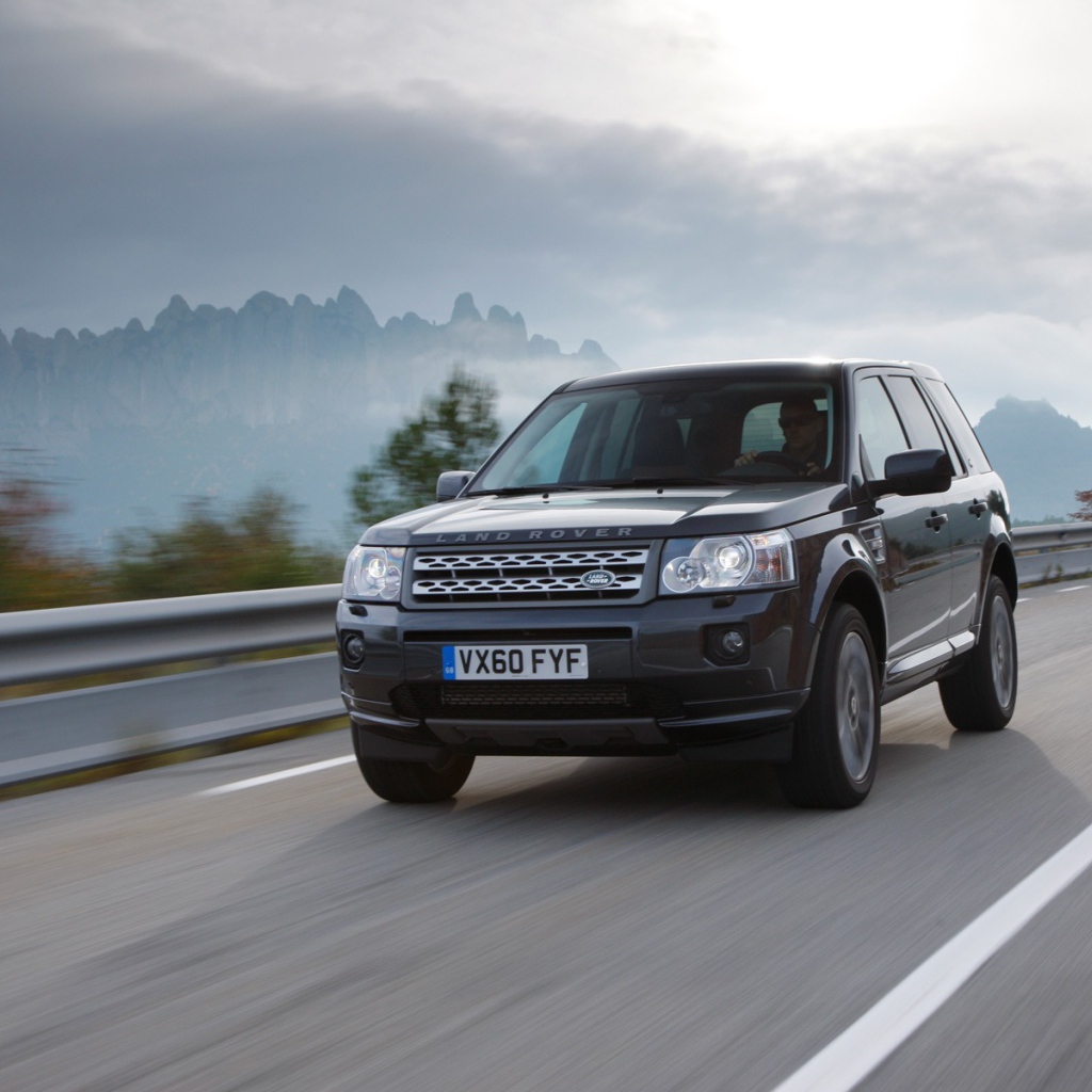 Надежная машина Land Rover Freelander 2