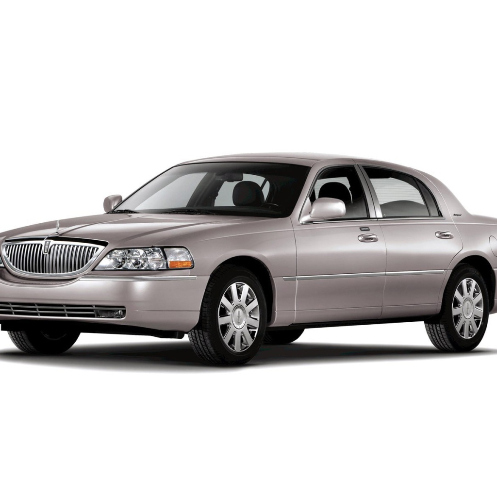 Фото автомобиля Lincoln Town Car