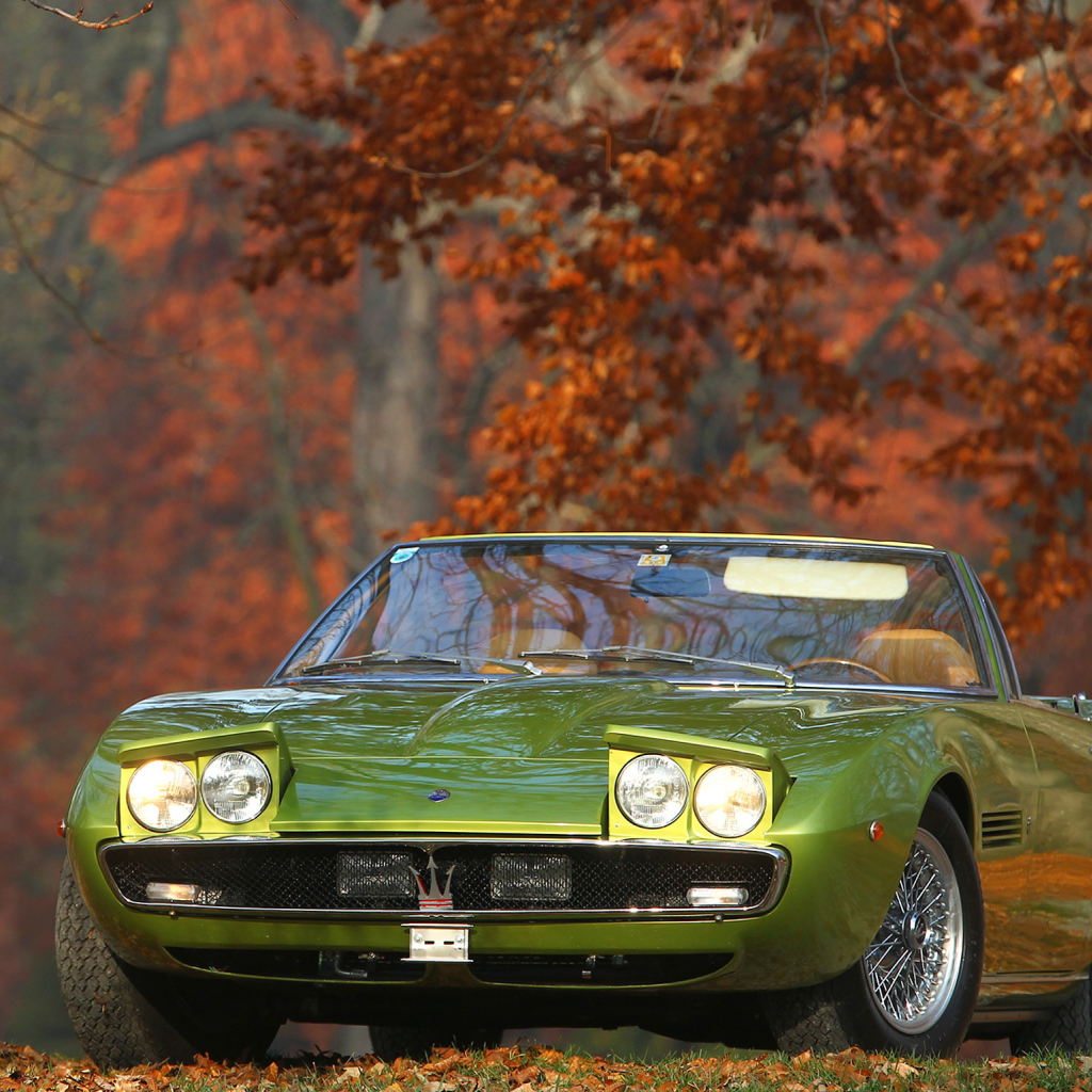 Дизайн автомобиля Maserati Indy