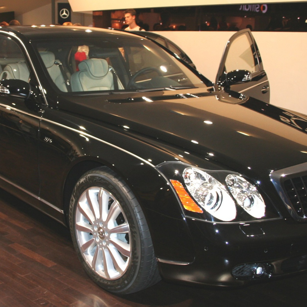 Новая машина Maybach  57