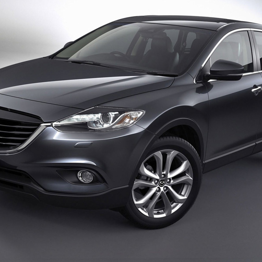 Новая машина Mazda CX 9