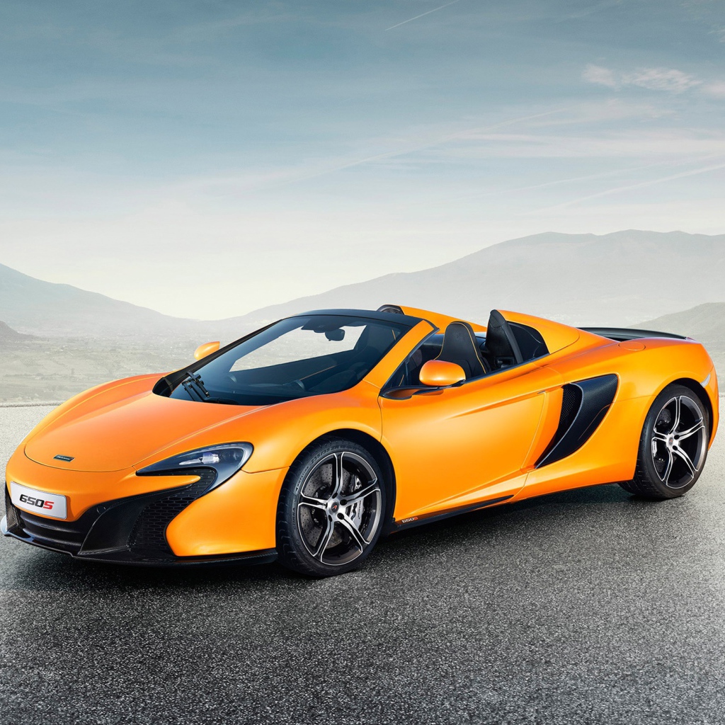 McLaren 650S 2015 год