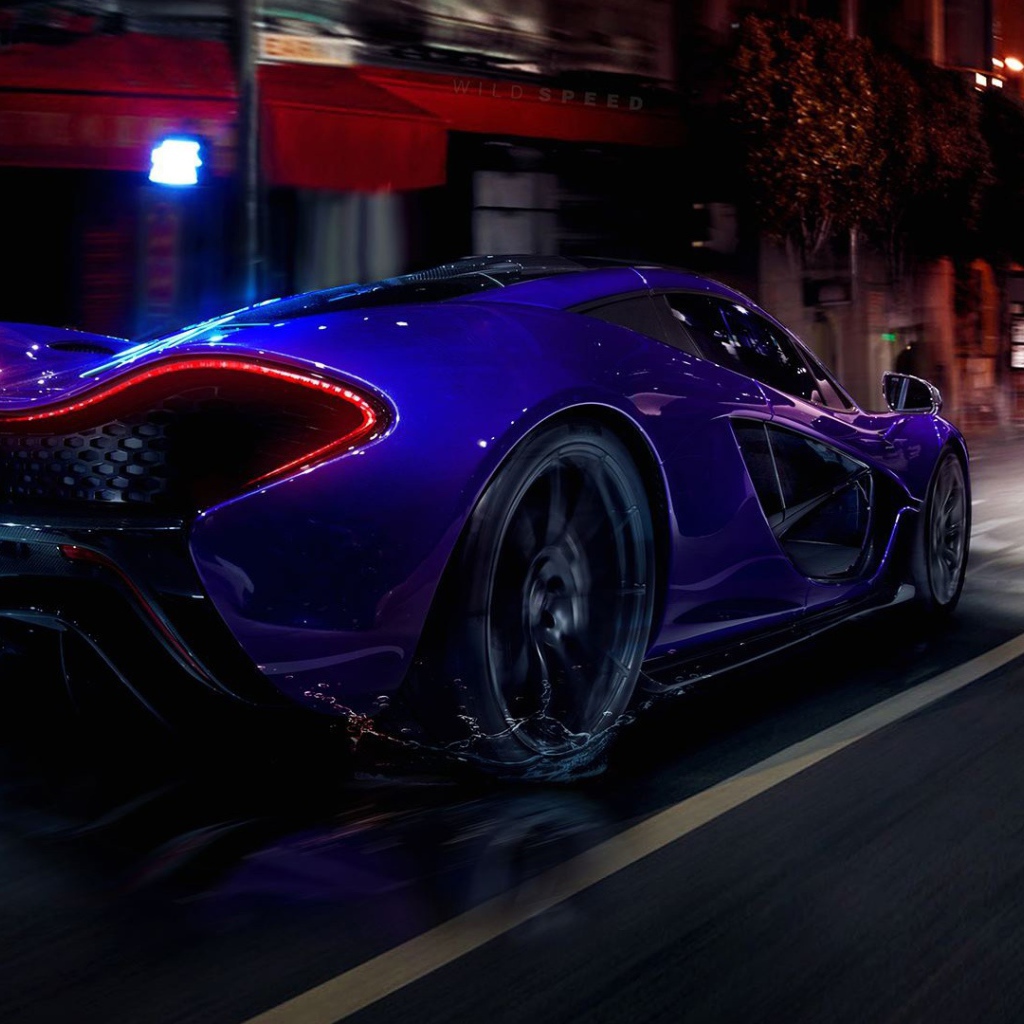 Голубой Mclaren p1