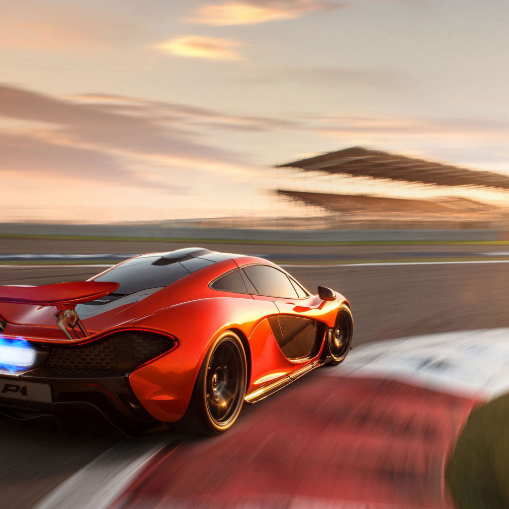 Надежный автомобиль McLaren P1 2014