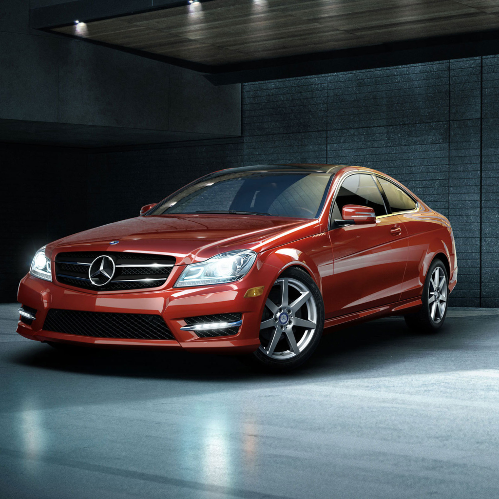 Новый автомобиль Mercedes C-Class 2014