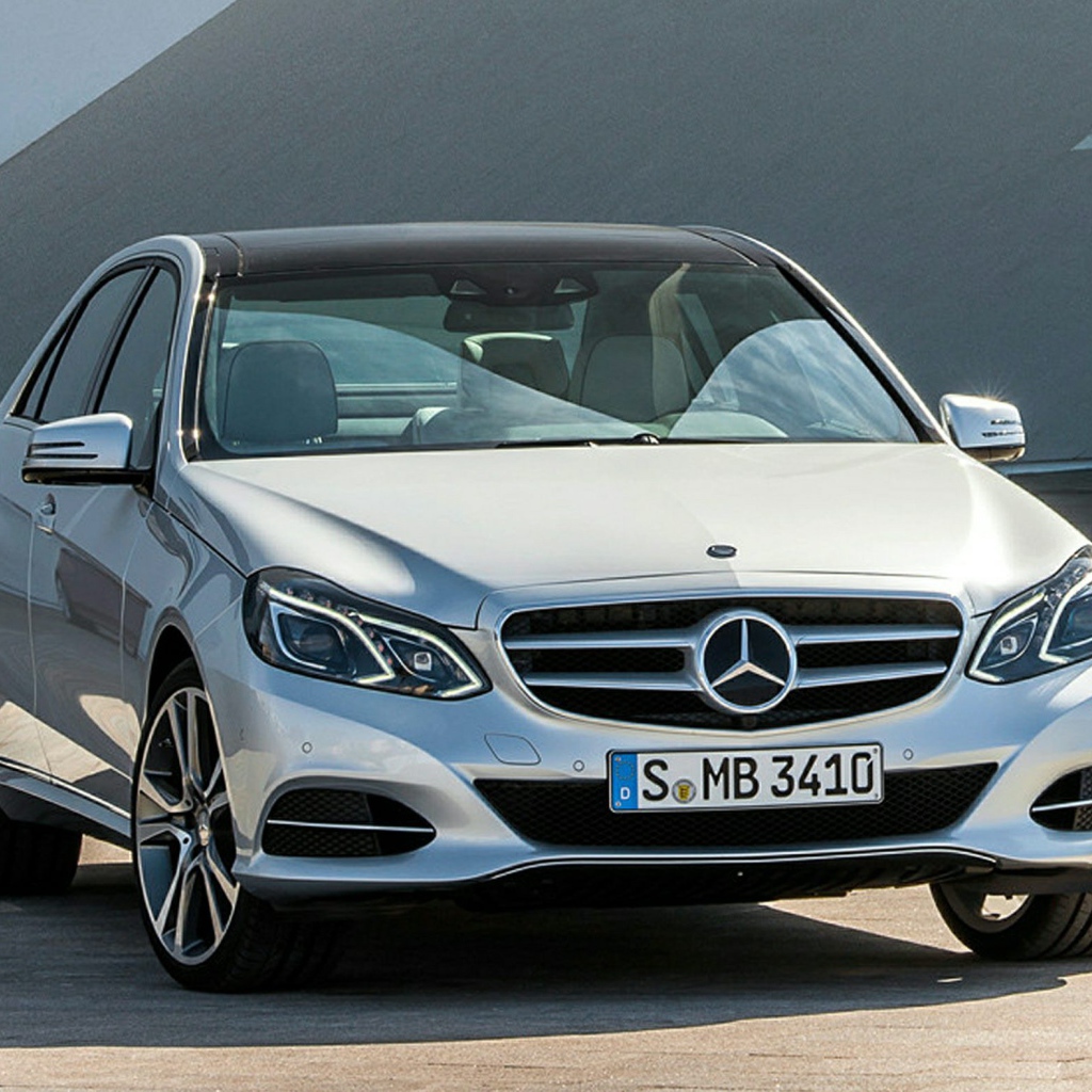 Новая машина Mercedes C-Class 2014