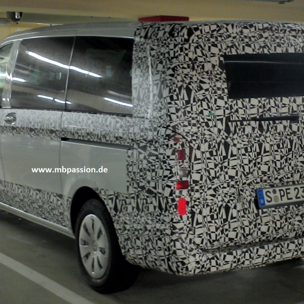 Новая машина Mercedes V-Class 2014