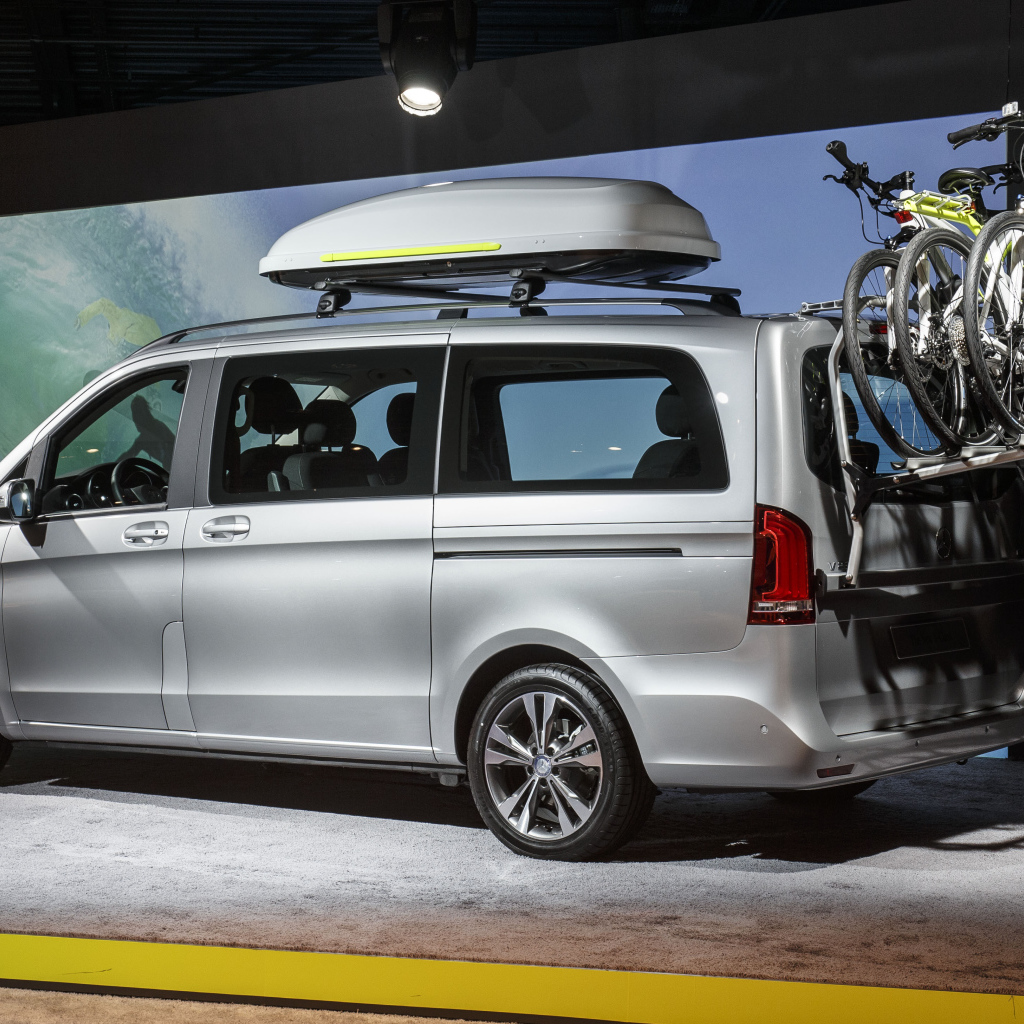 Фото автомобиля Mercedes V-Class 2014