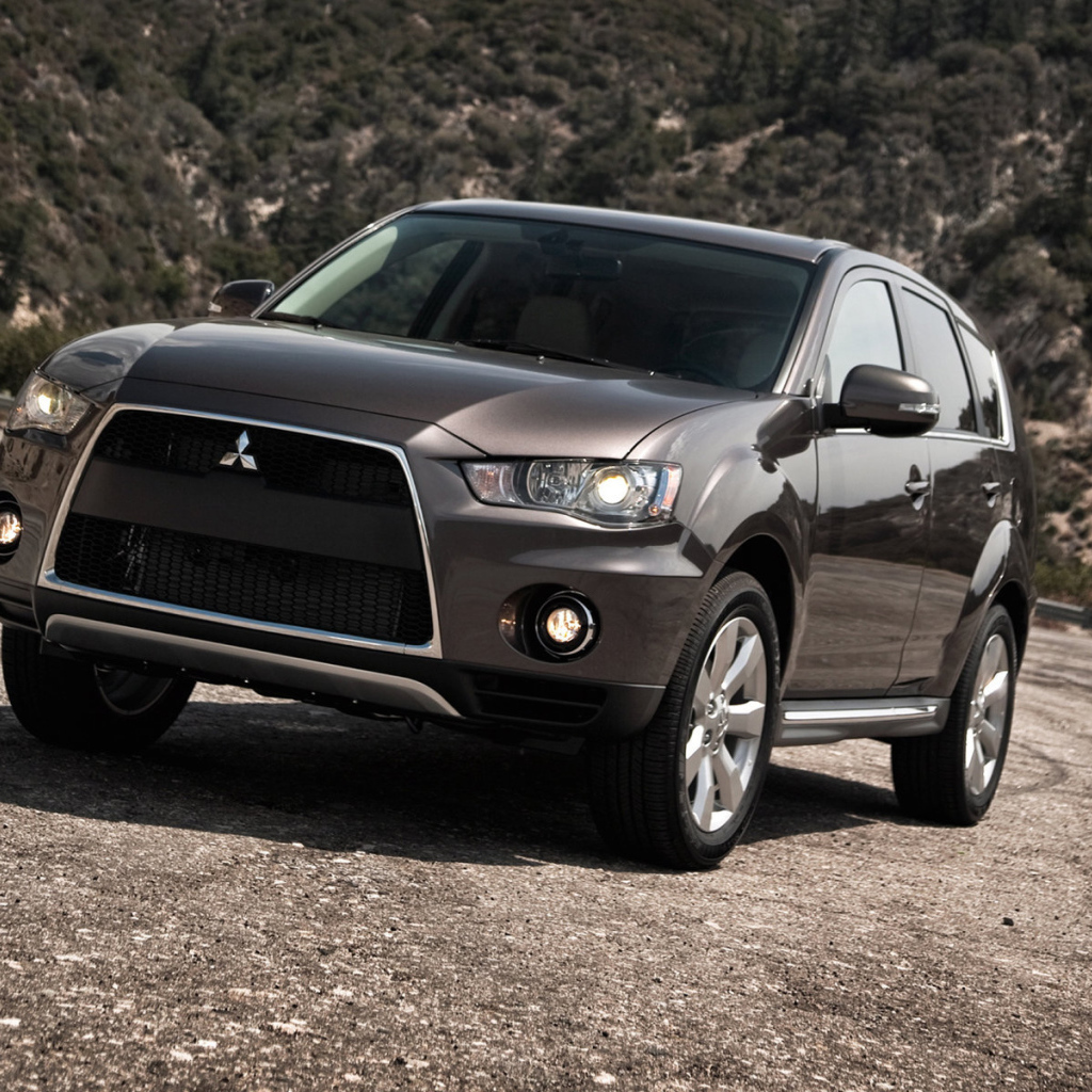 Новая машина Mitsubishi Outlander